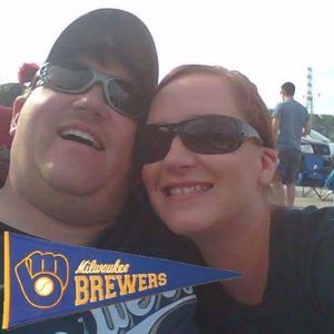 Meet your Posher, Cara